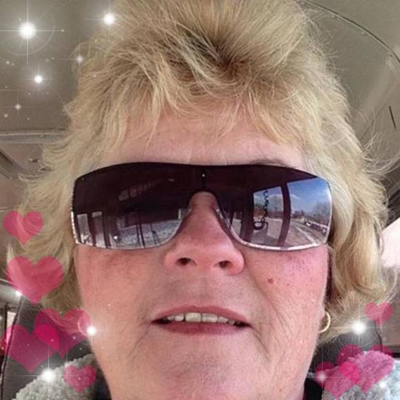 Meet your Posher, Tina - Picture 1 of 1